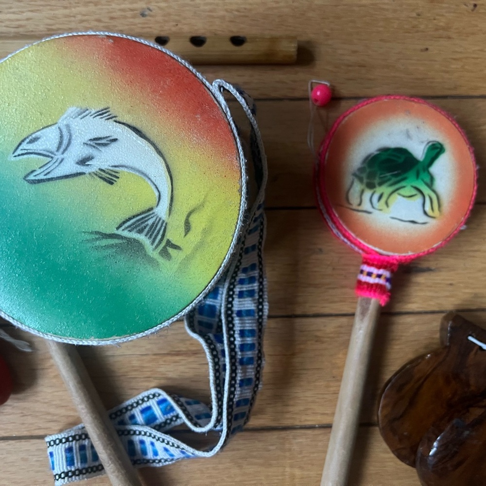 Authentic musical insteument from Ecuador for children.